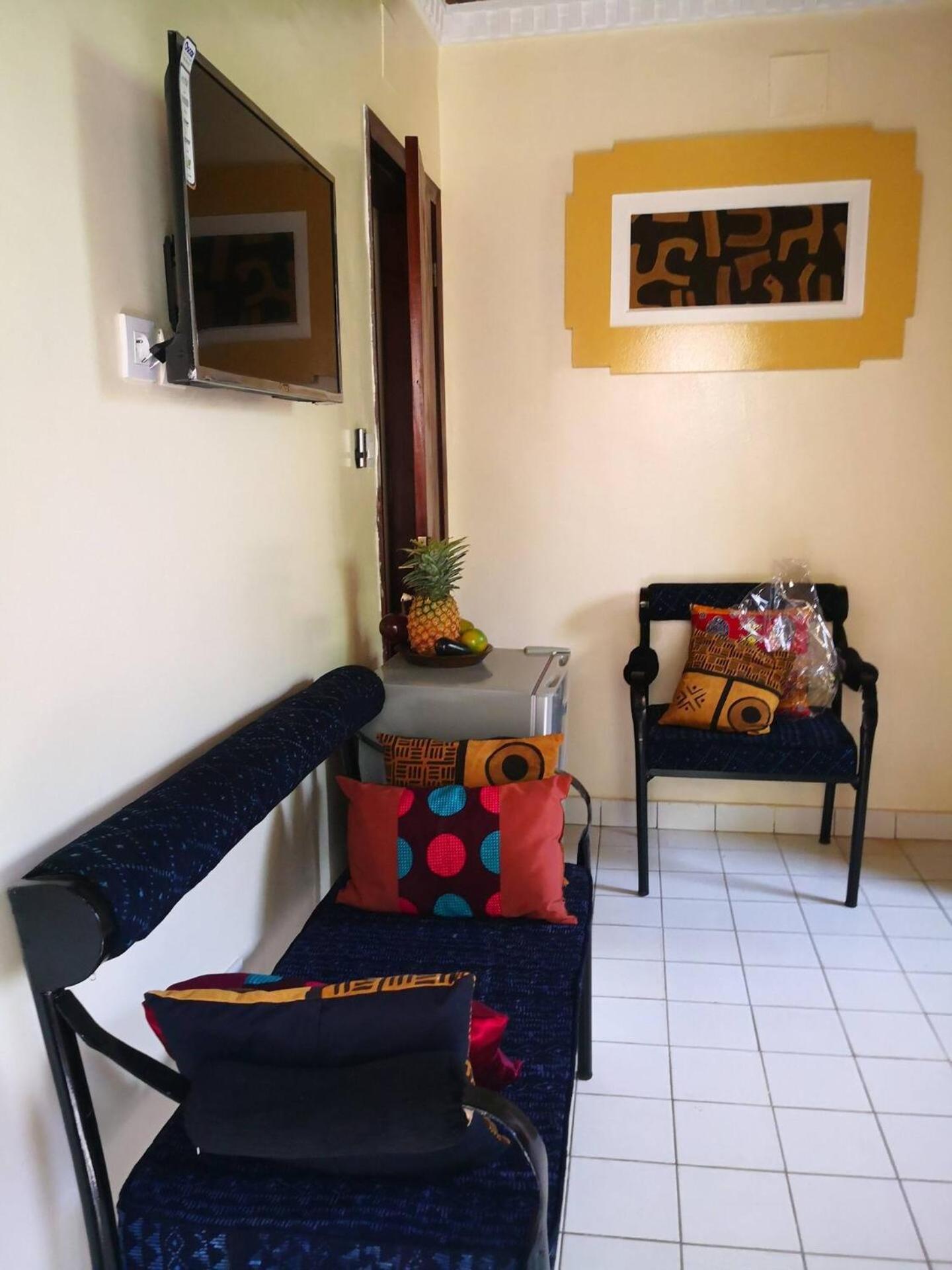 Tout Confort Avec Jardin Entree Bastos Yaoundé Exterior foto